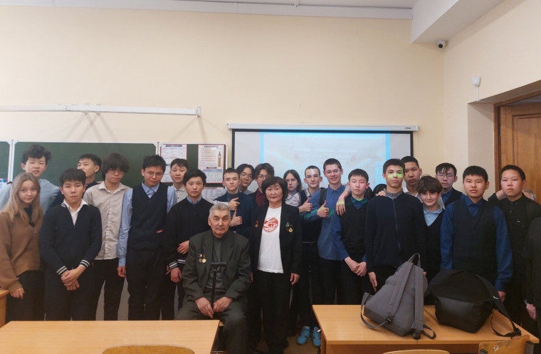 Ветераны БАМа Редикальцев Николай Георгиевич, Батуева Людмила Петровна, Дагбаева Ирина Петровна побывали у нас в гостях..